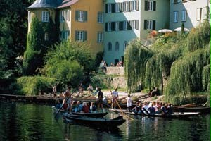 teaser_Tuebingen-Stckerkahnfahren-auf-dem-Neckar-_1553_RET_300x200.jpg