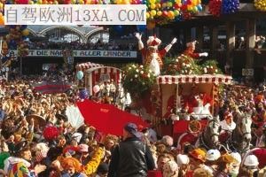 teaser_Koeln-Karneval-Umzug-beim-Rheinischen-Karneval-_DZT2848_RET_300x200.jpg