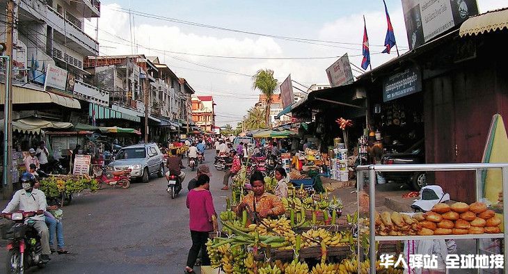 Phnom%20Penh%20Street.jpg