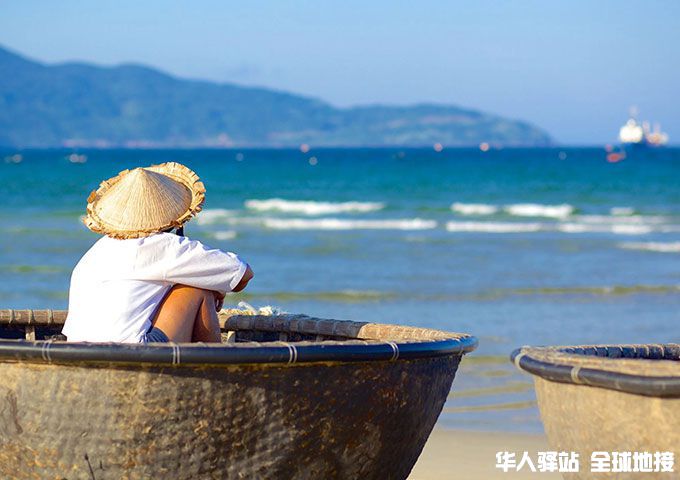 Danang-beach.jpg